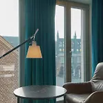 Hotel One