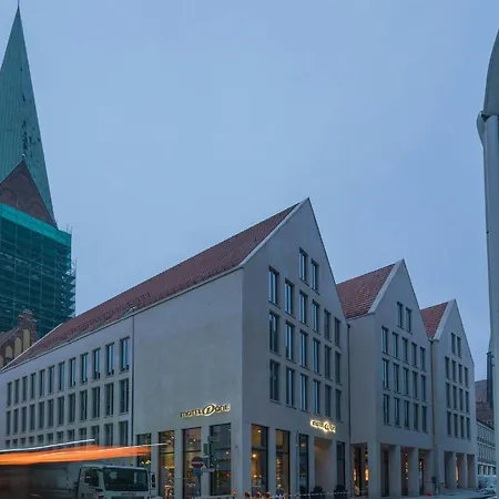 One Hotell 3*
